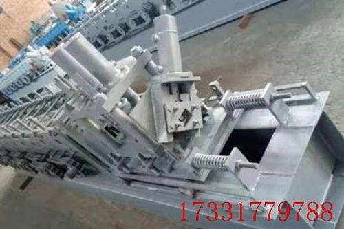 惠陽c型槽雙膜骨架大棚設備細節(jié)部分